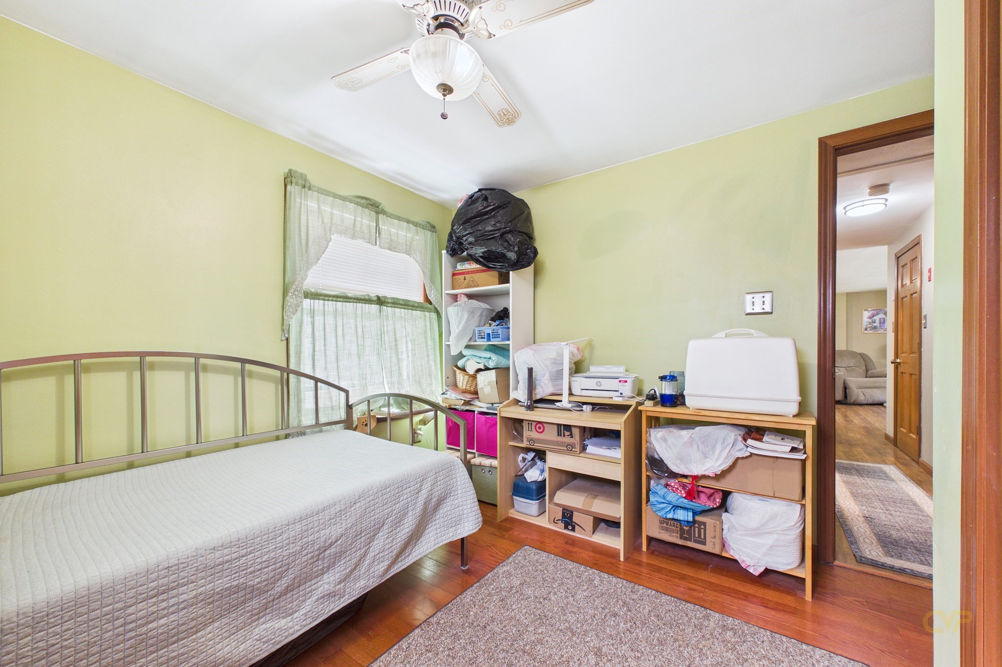 main property photo 17