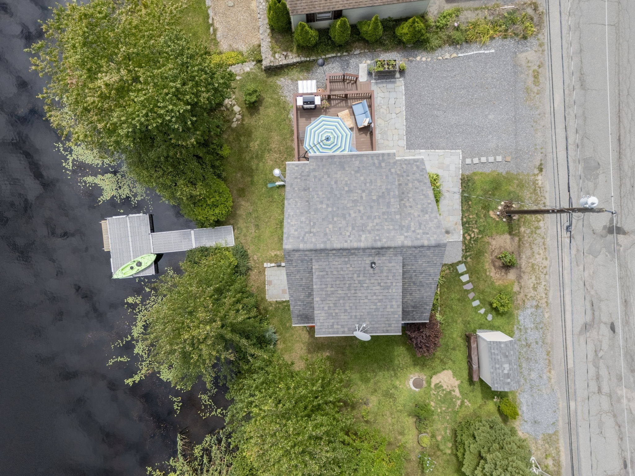 main property photo 30