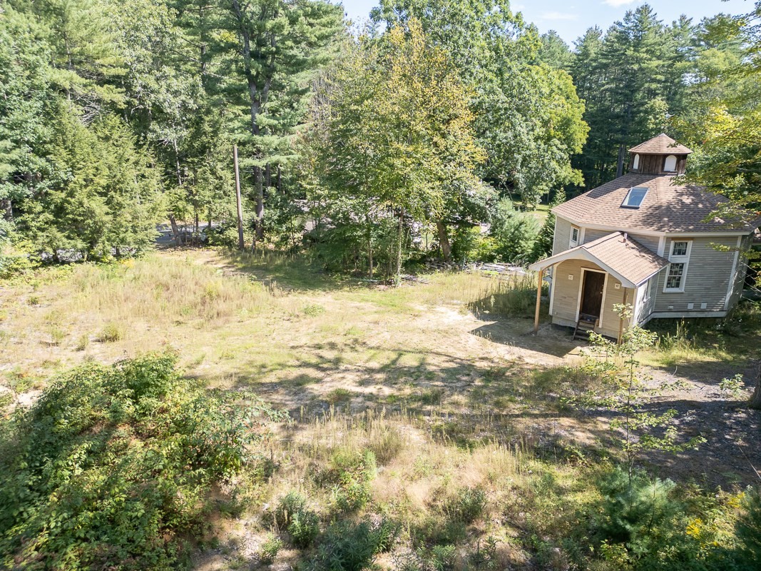 main property photo 25