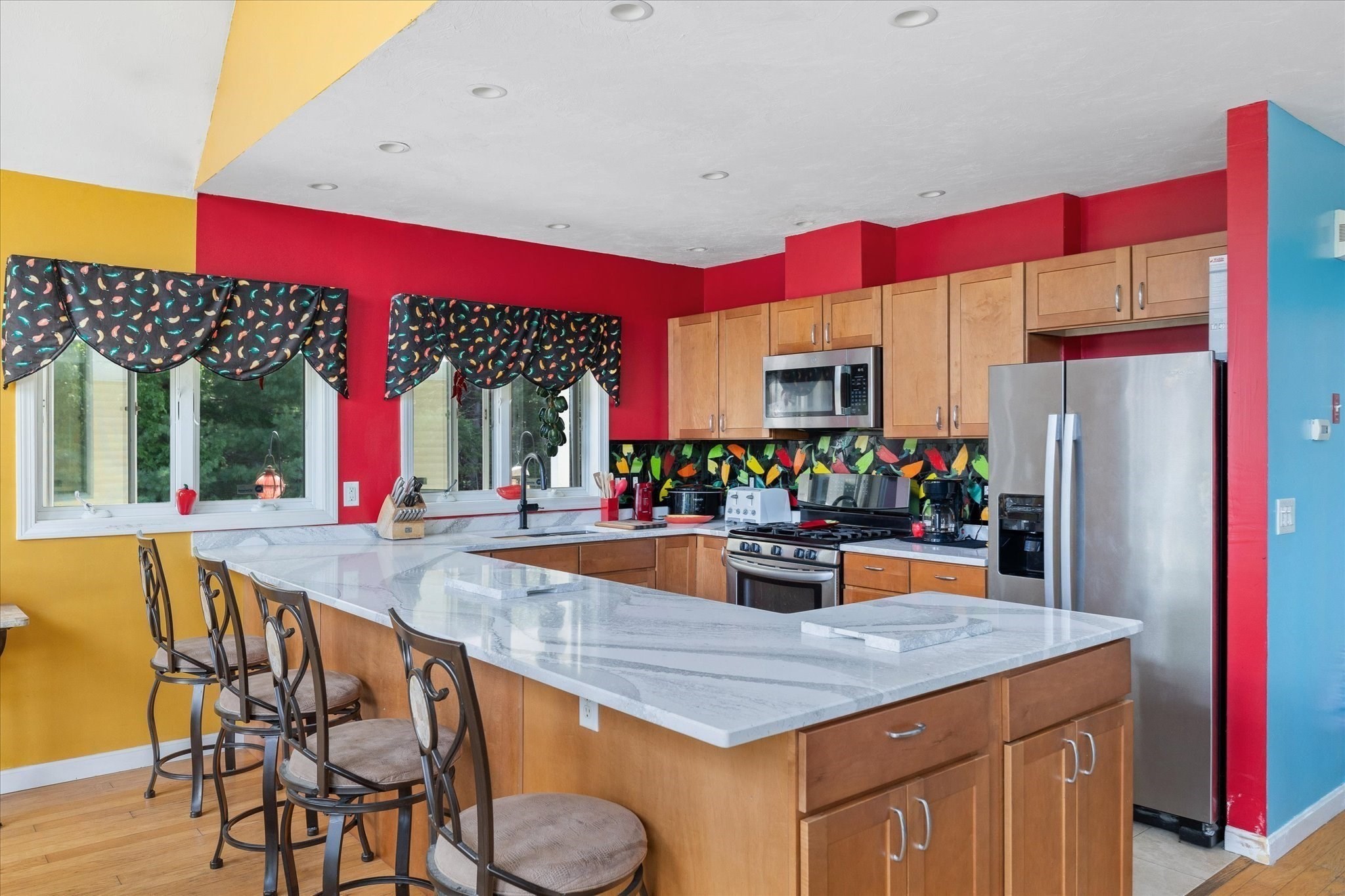 main property photo 17