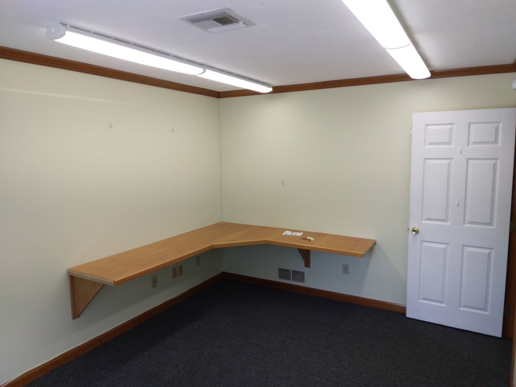 main property photo 0