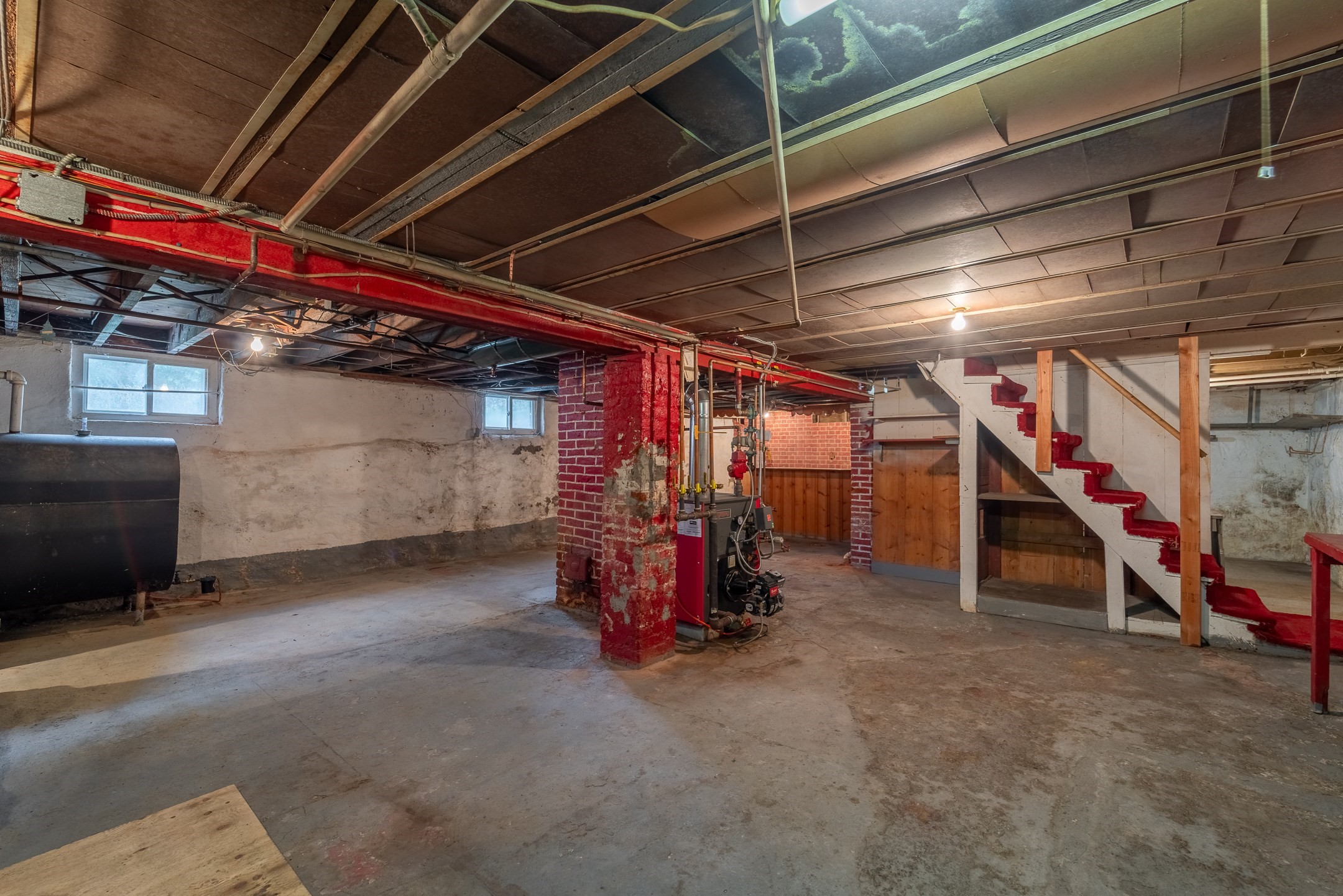 main property photo 34