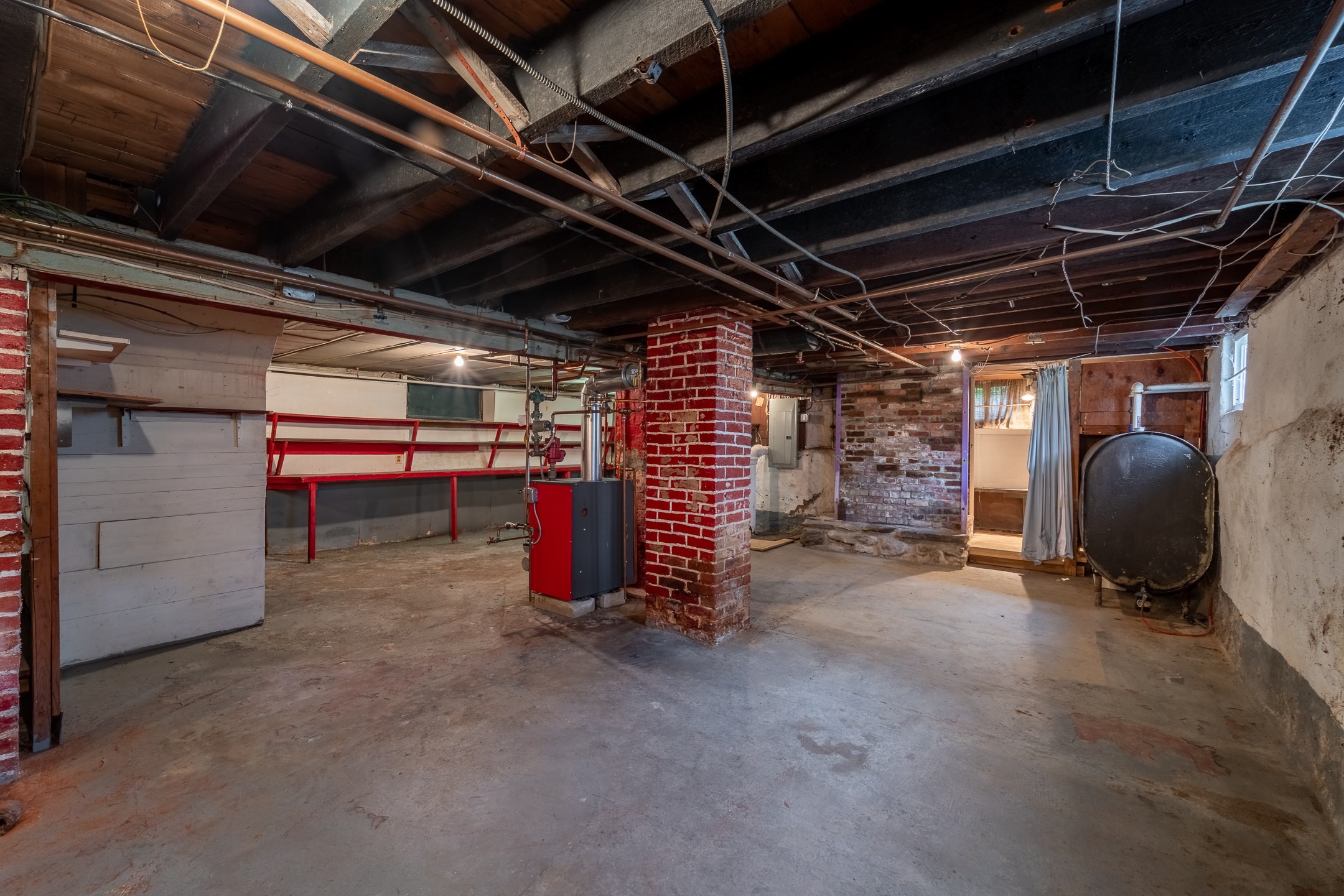 main property photo 36