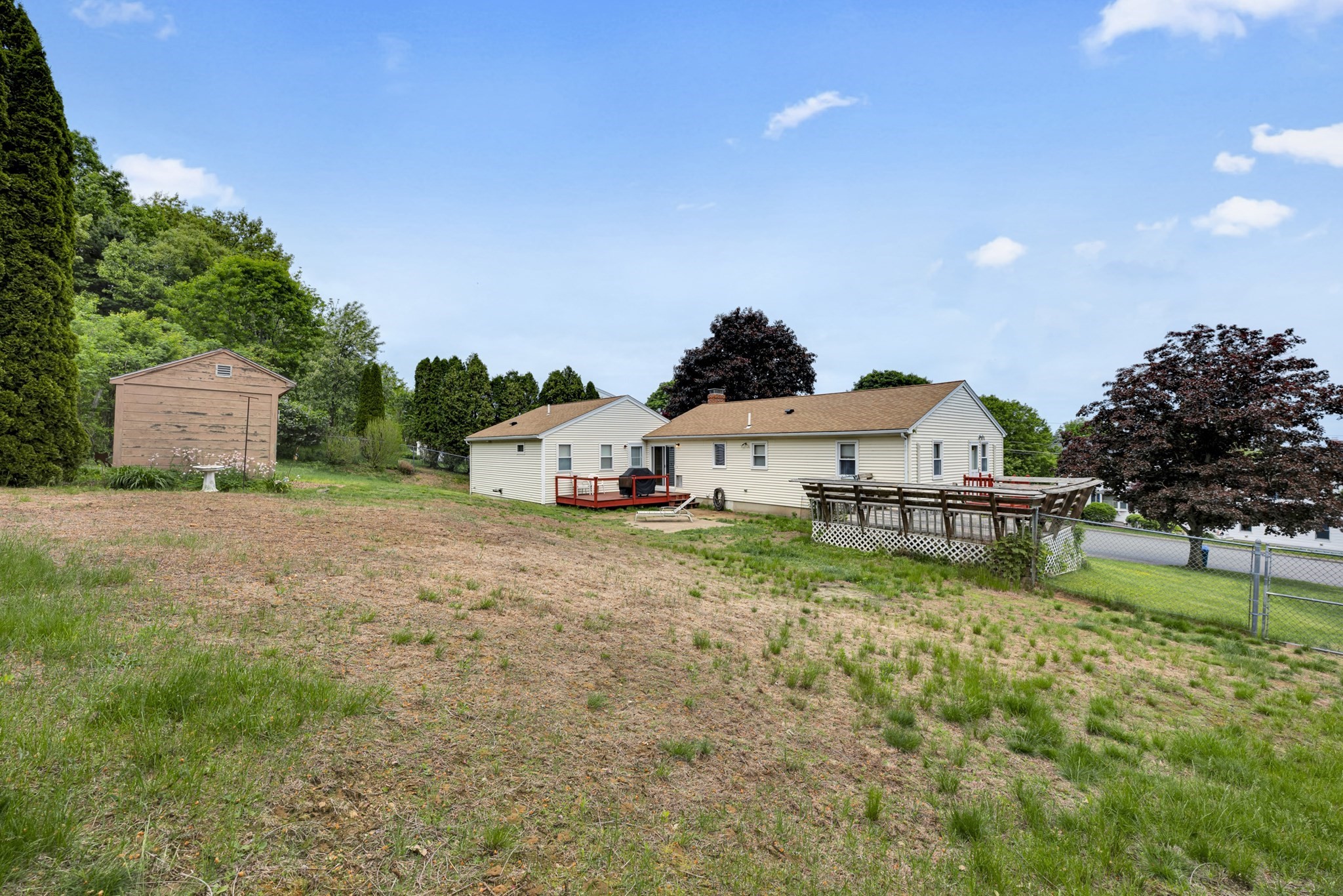 main property photo 32