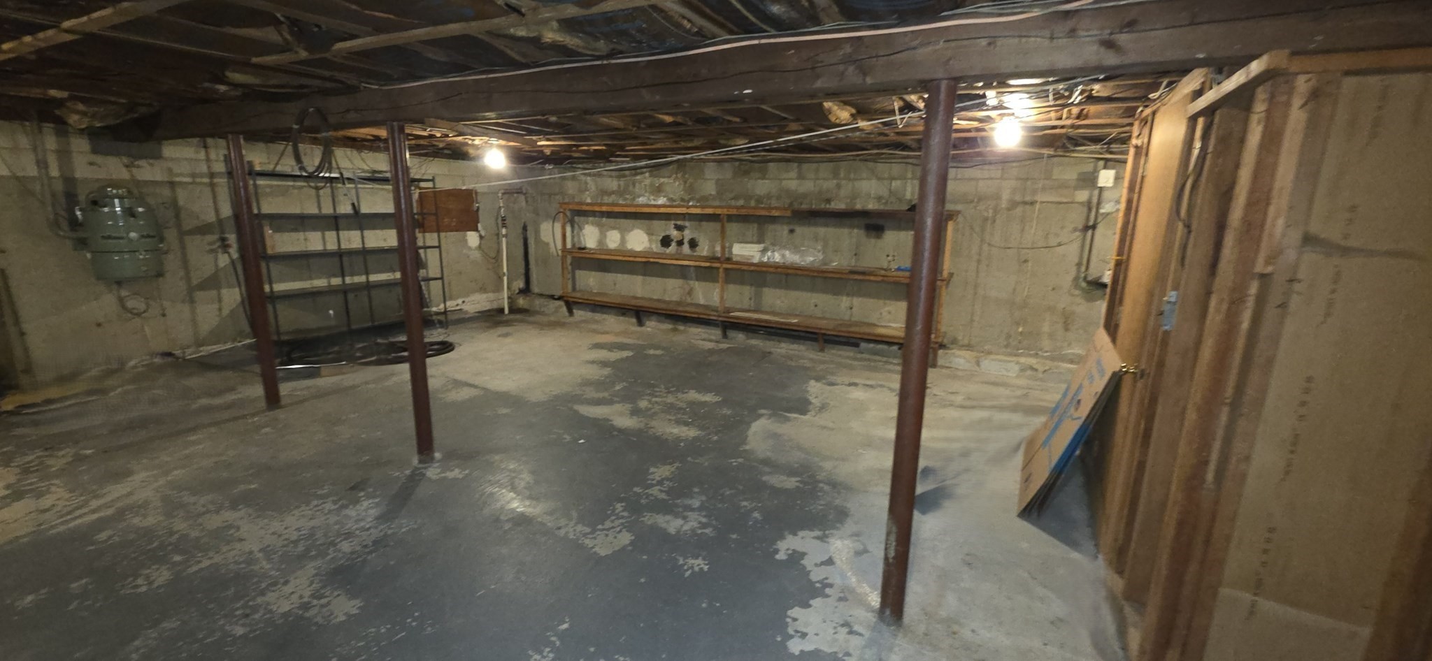 main property photo 39