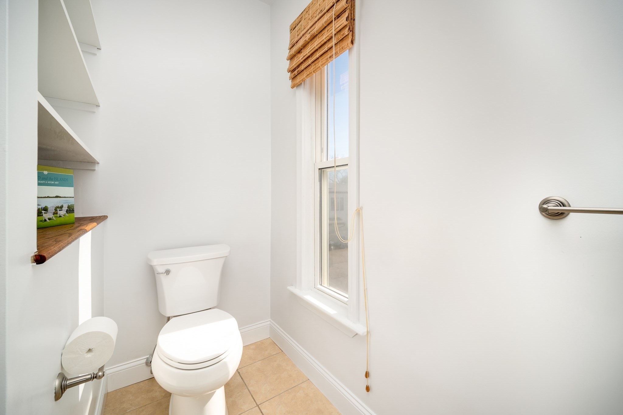 main property photo 23