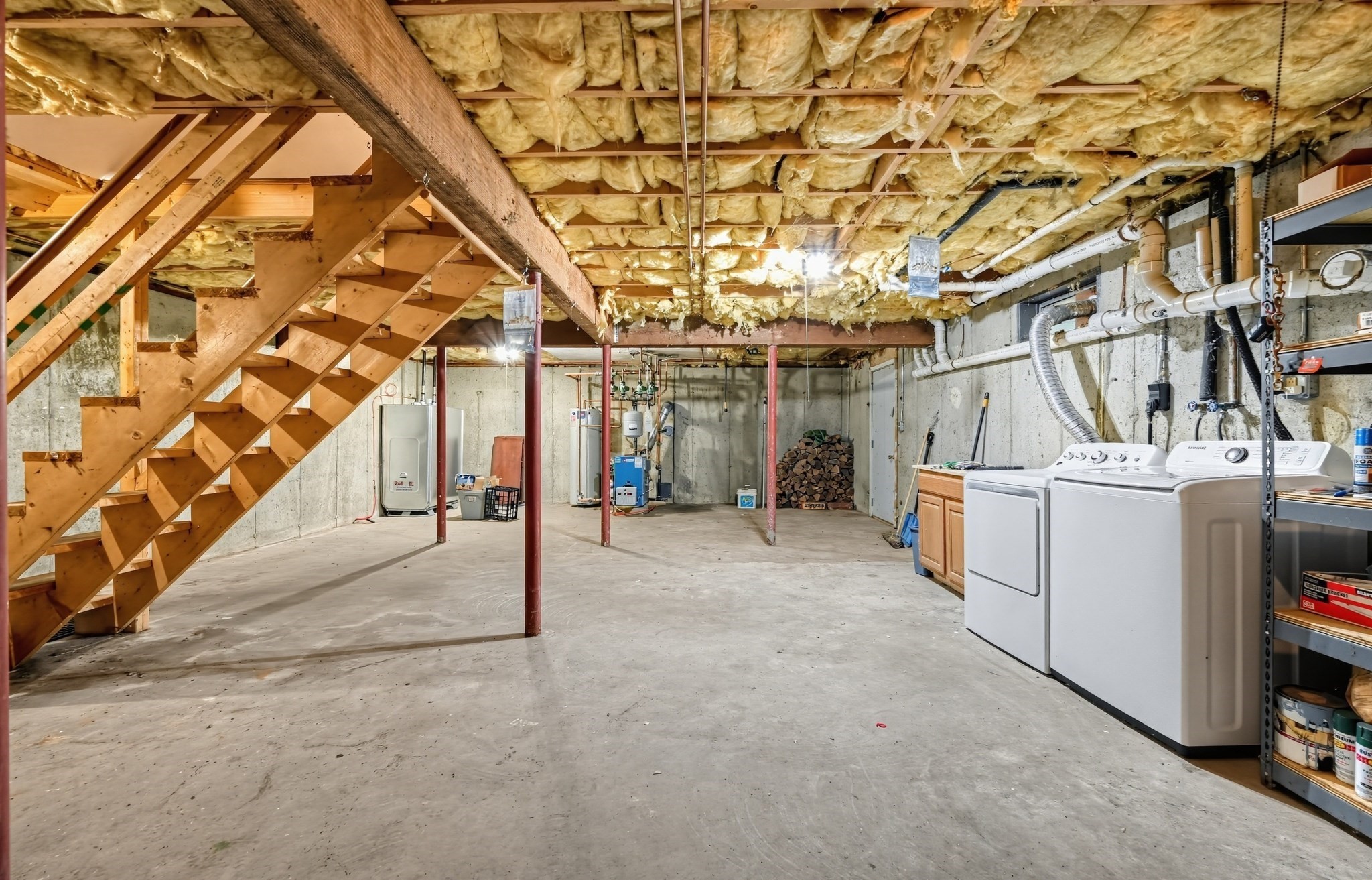 main property photo 31