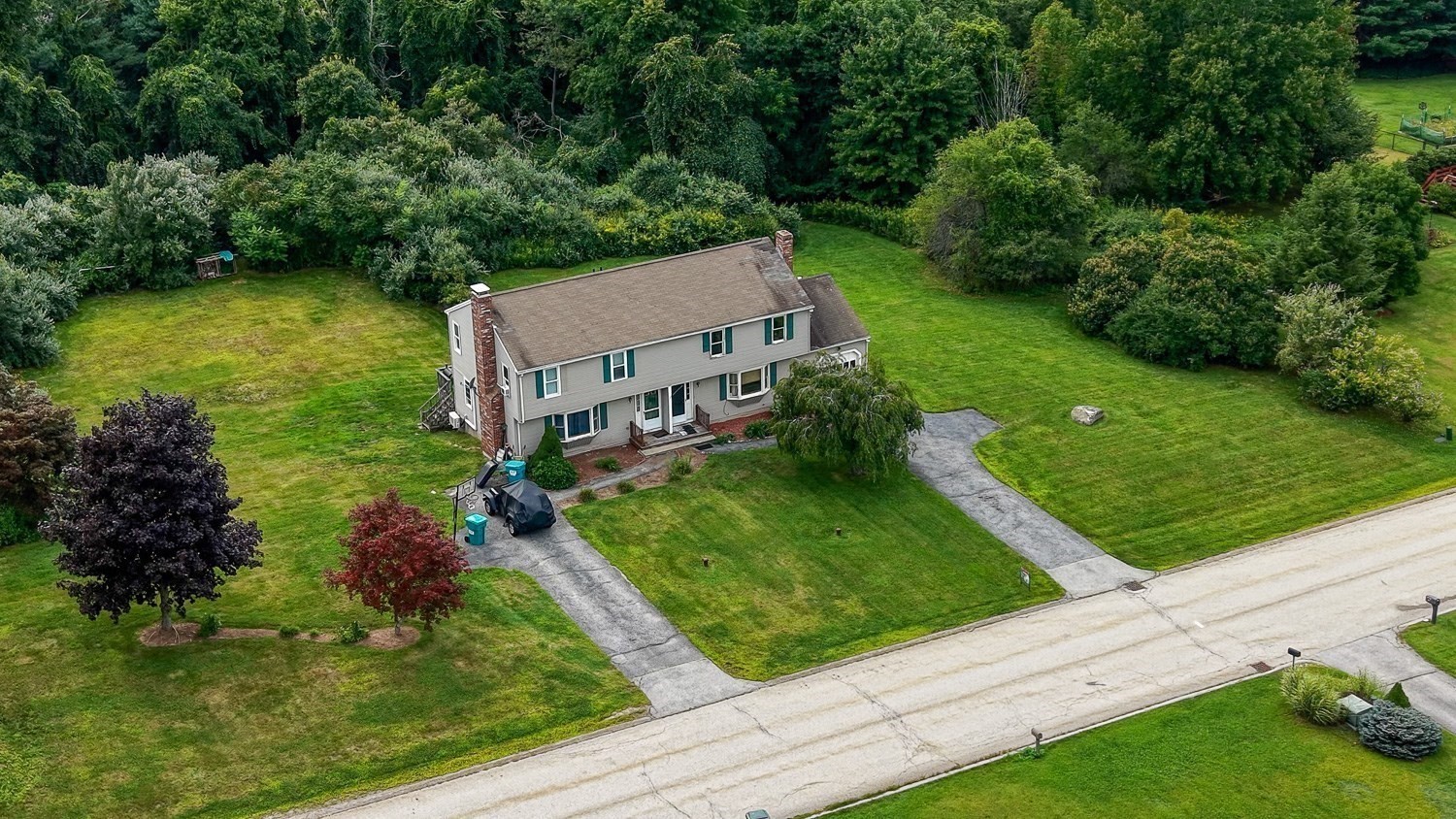 main property photo 3