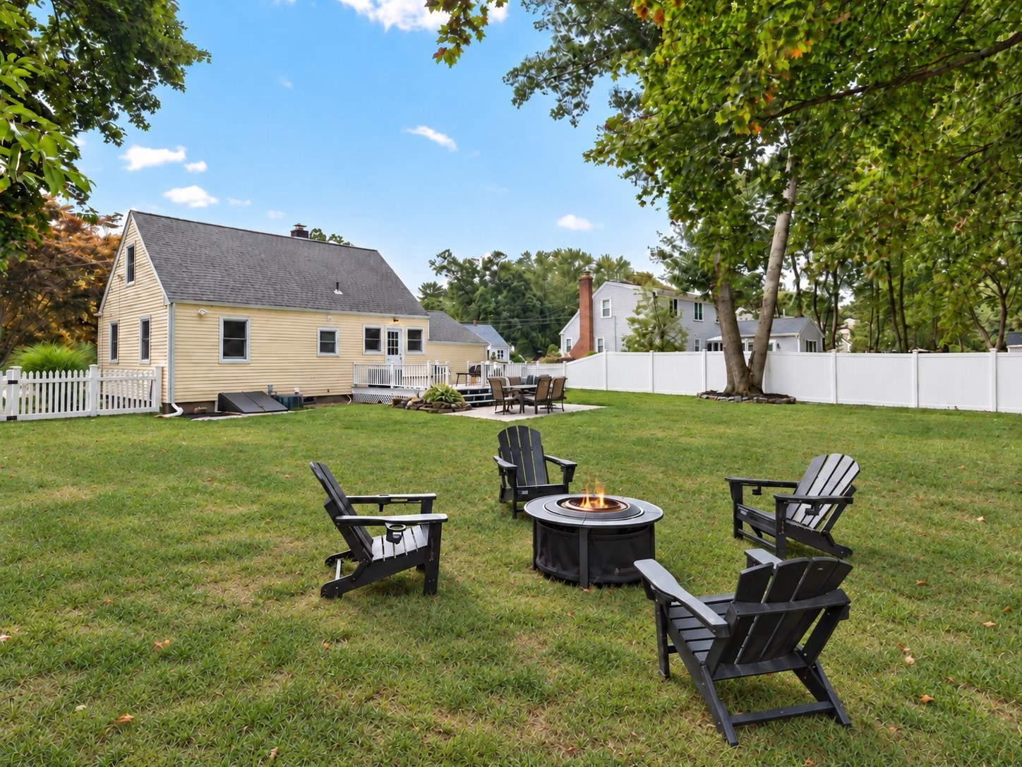 main property photo 32