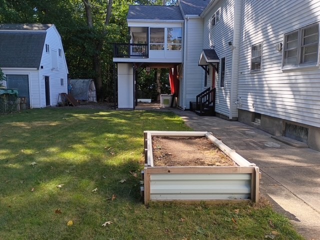 main property photo 40