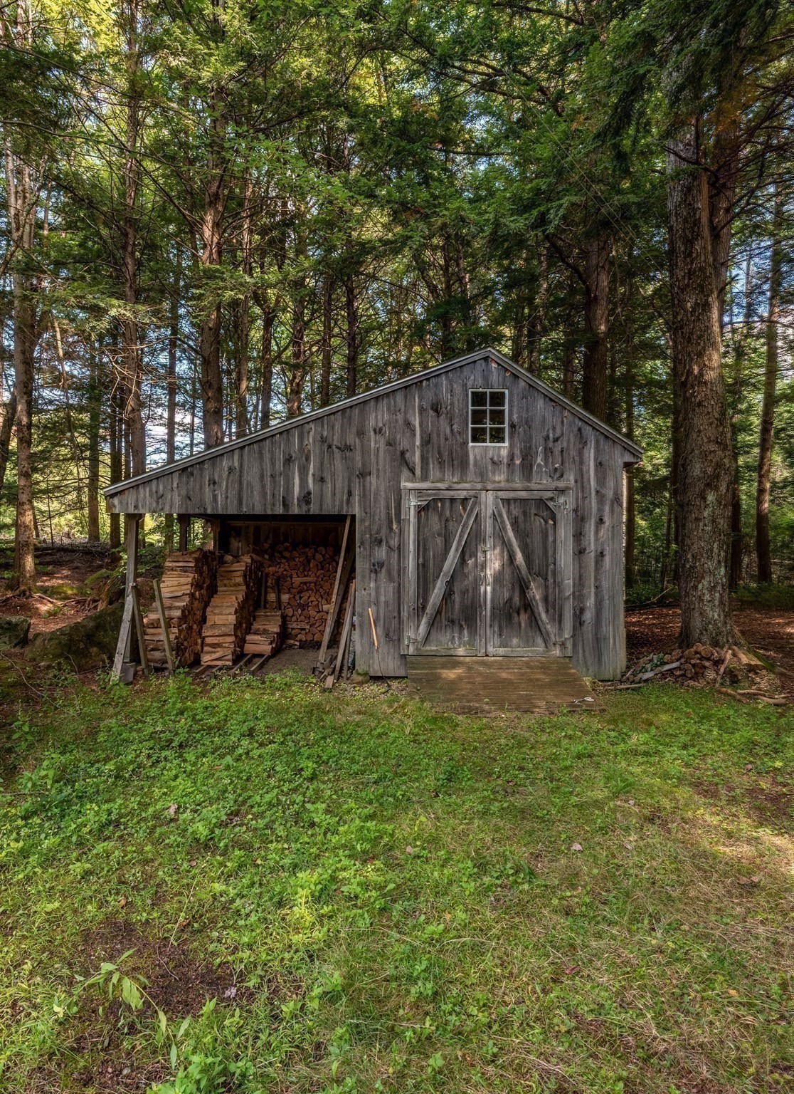 main property photo 31