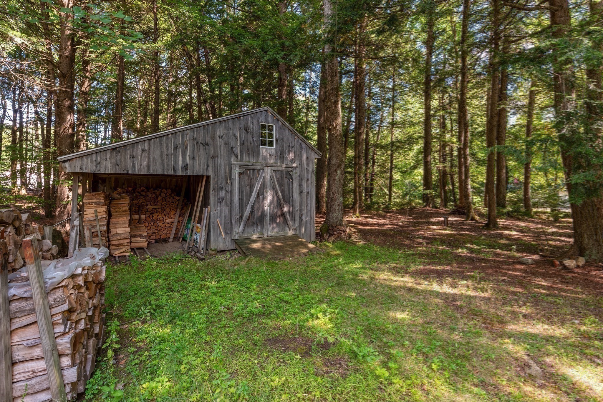 main property photo 32