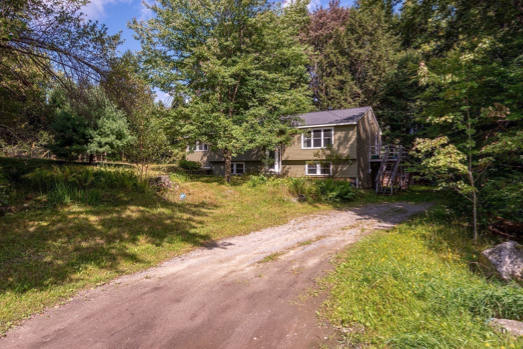 main property photo 35