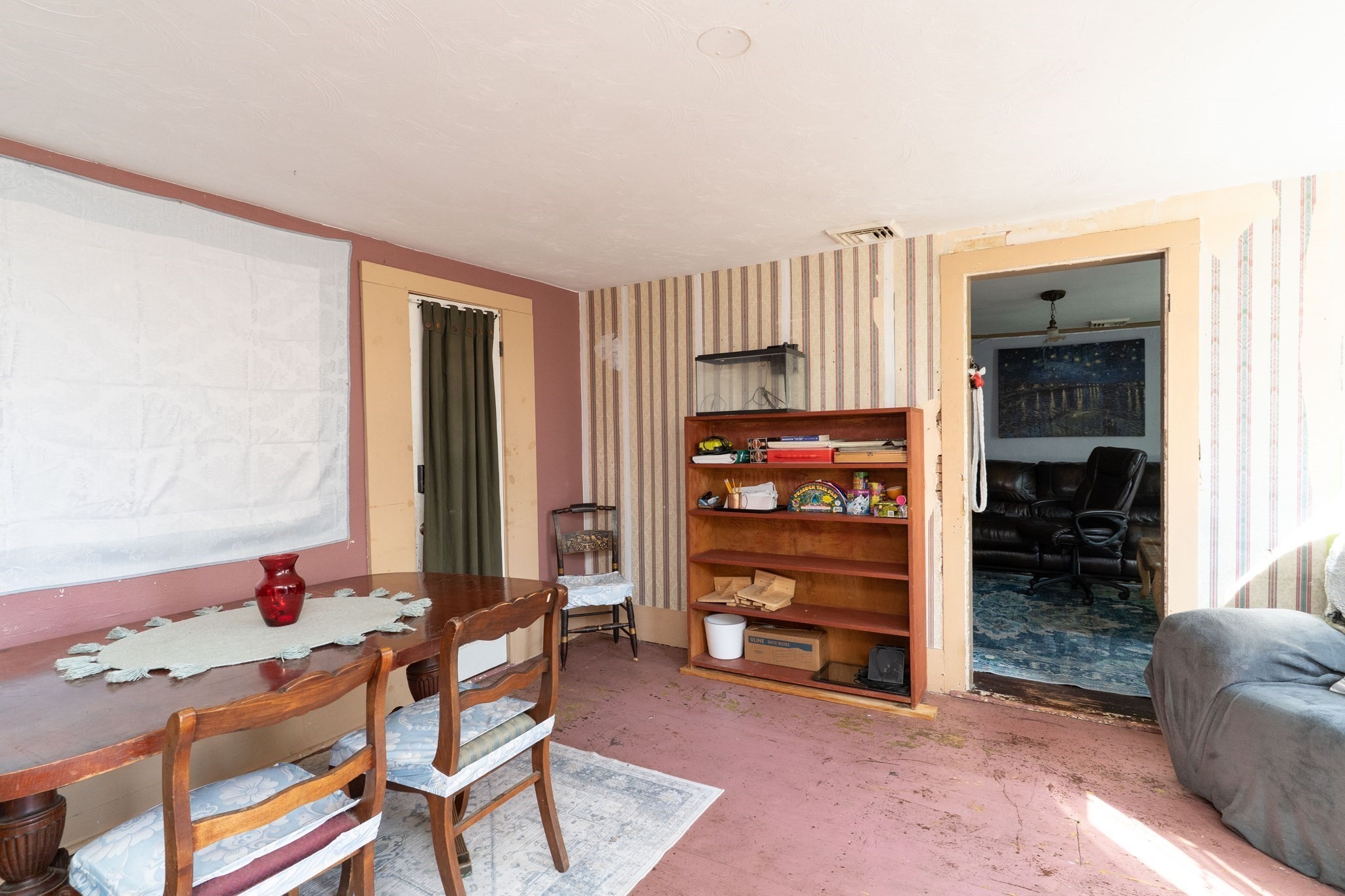 main property photo 38
