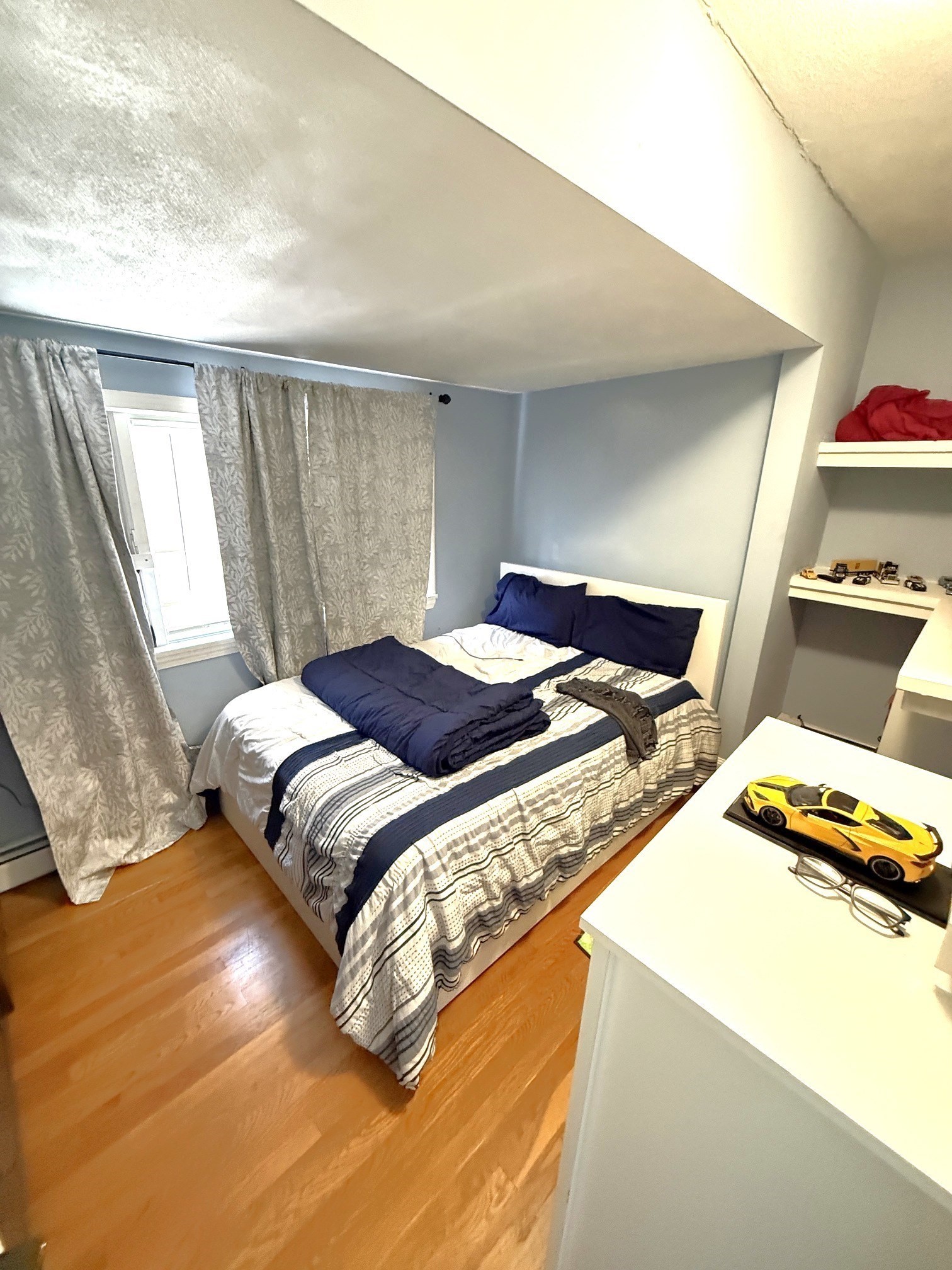 main property photo 6