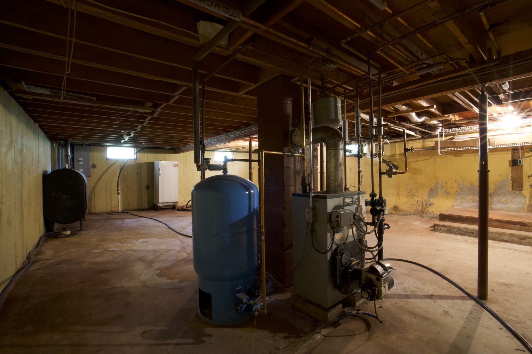main property photo 33