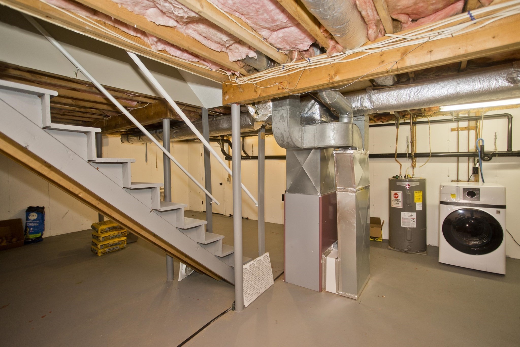main property photo 41