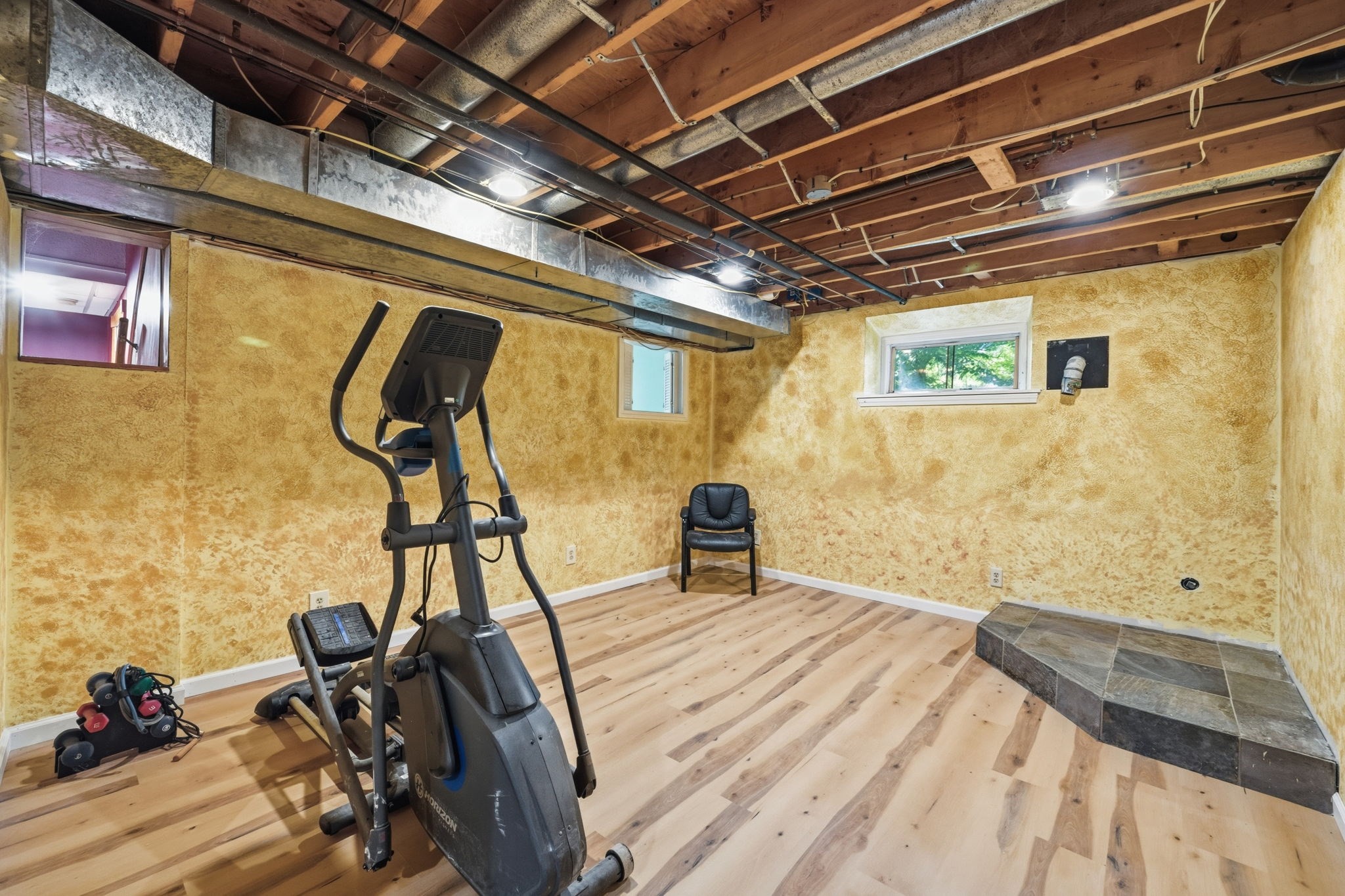 main property photo 14