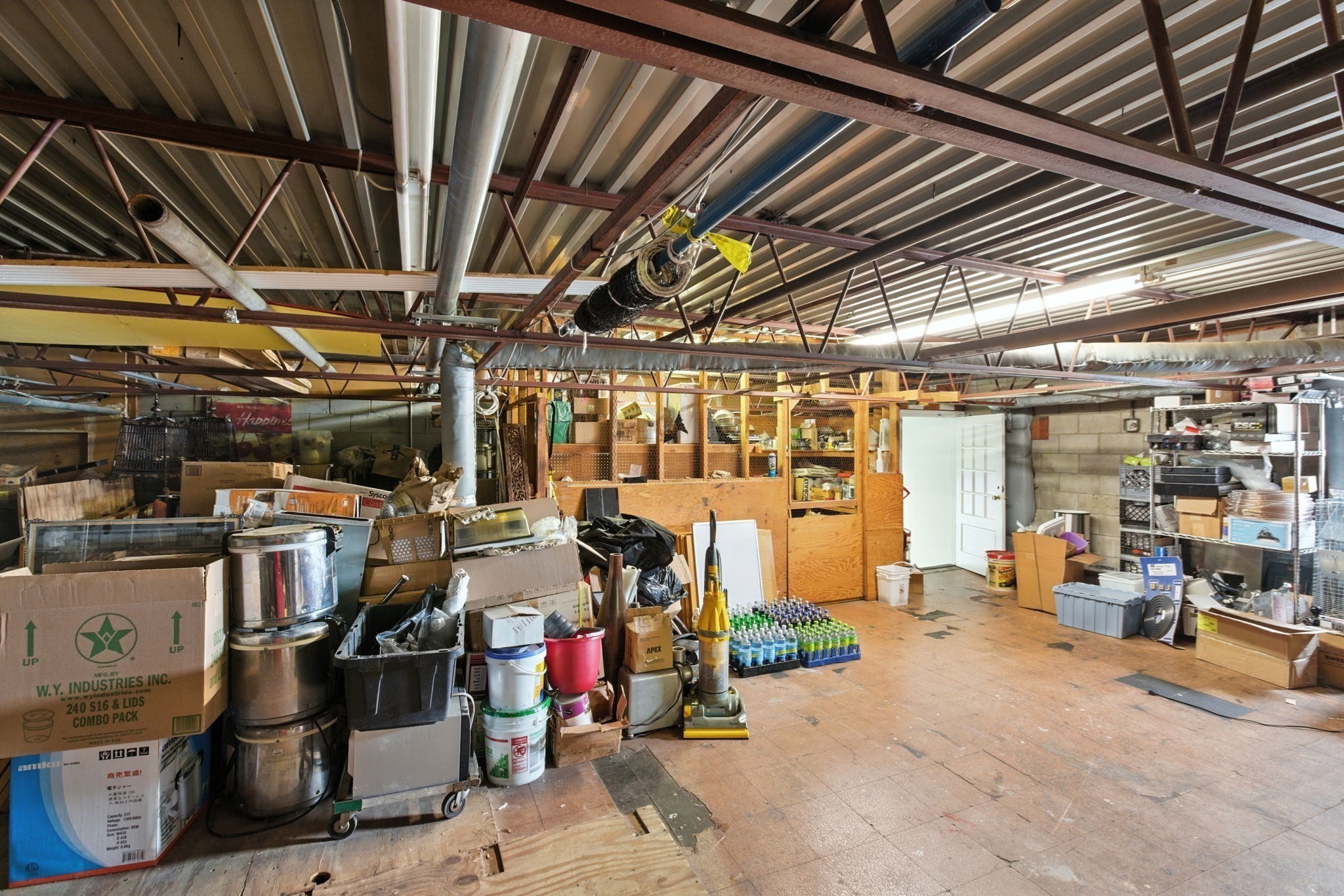 main property photo 20