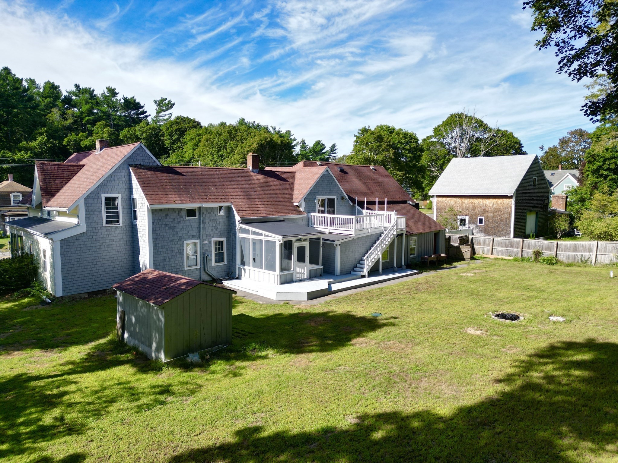 main property photo 36