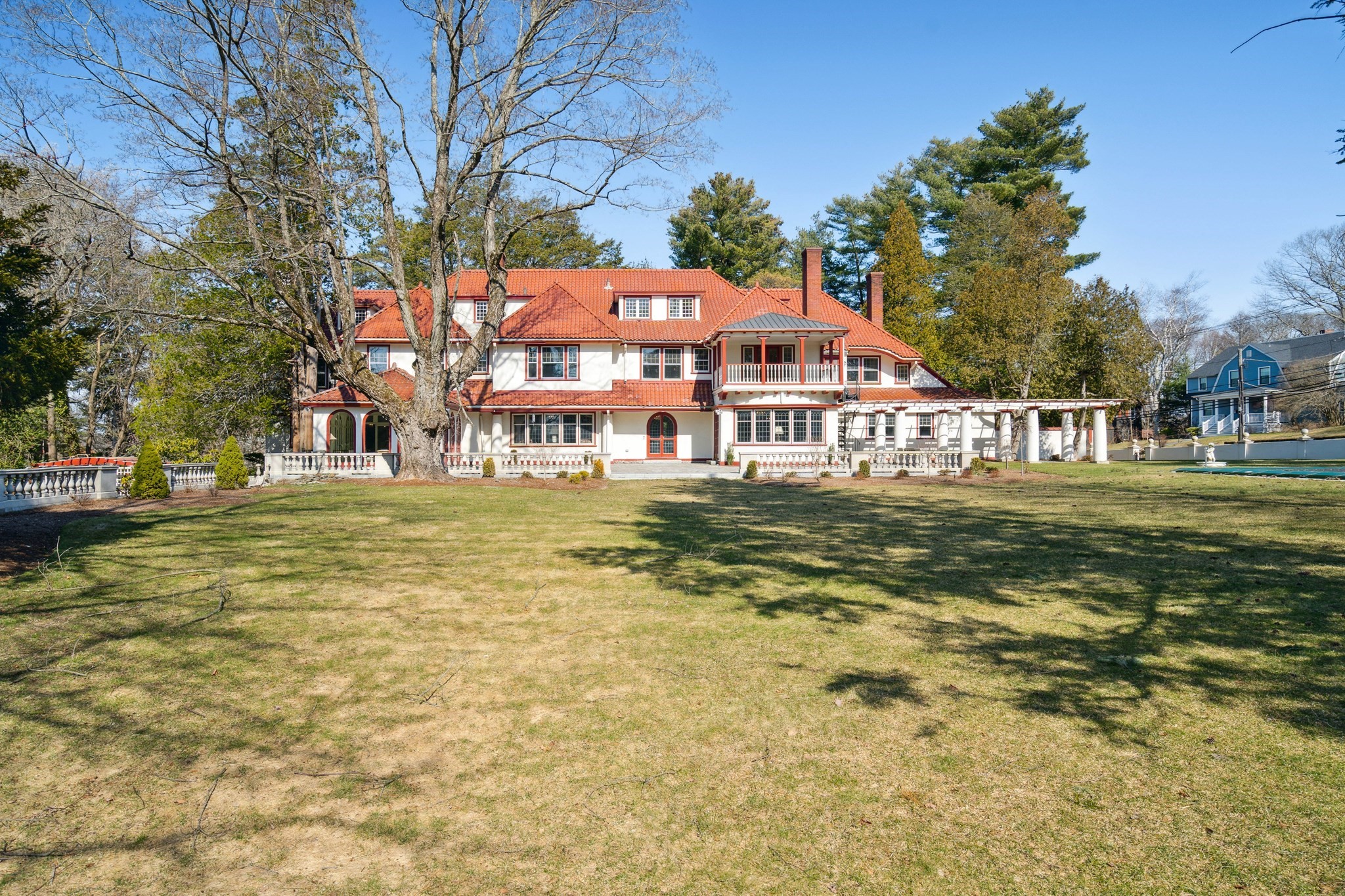 main property photo 41