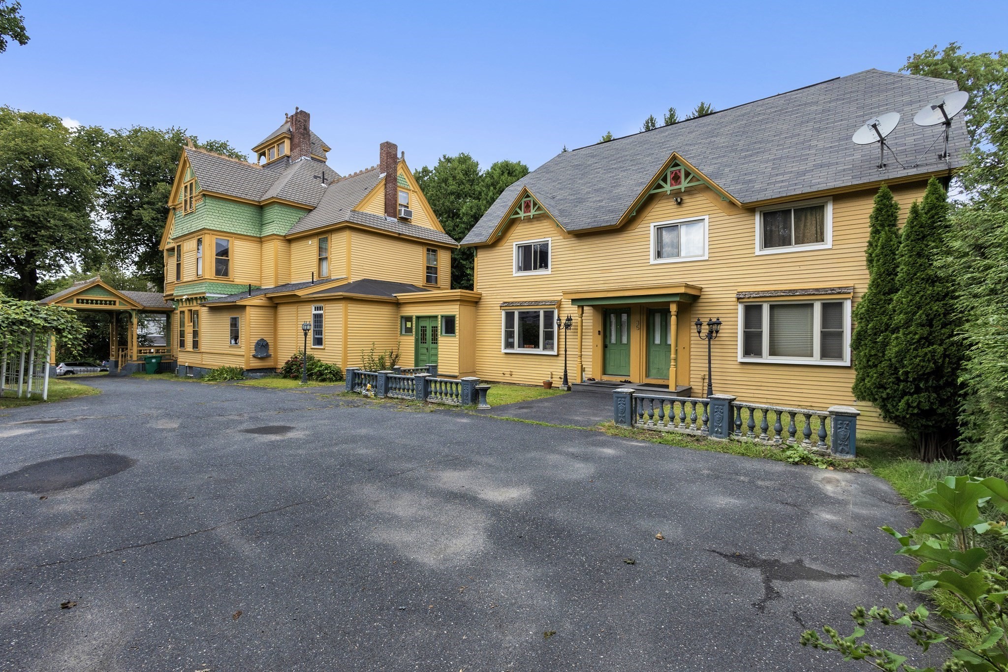 main property photo 3