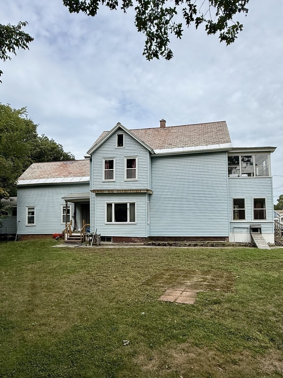 main property photo 2