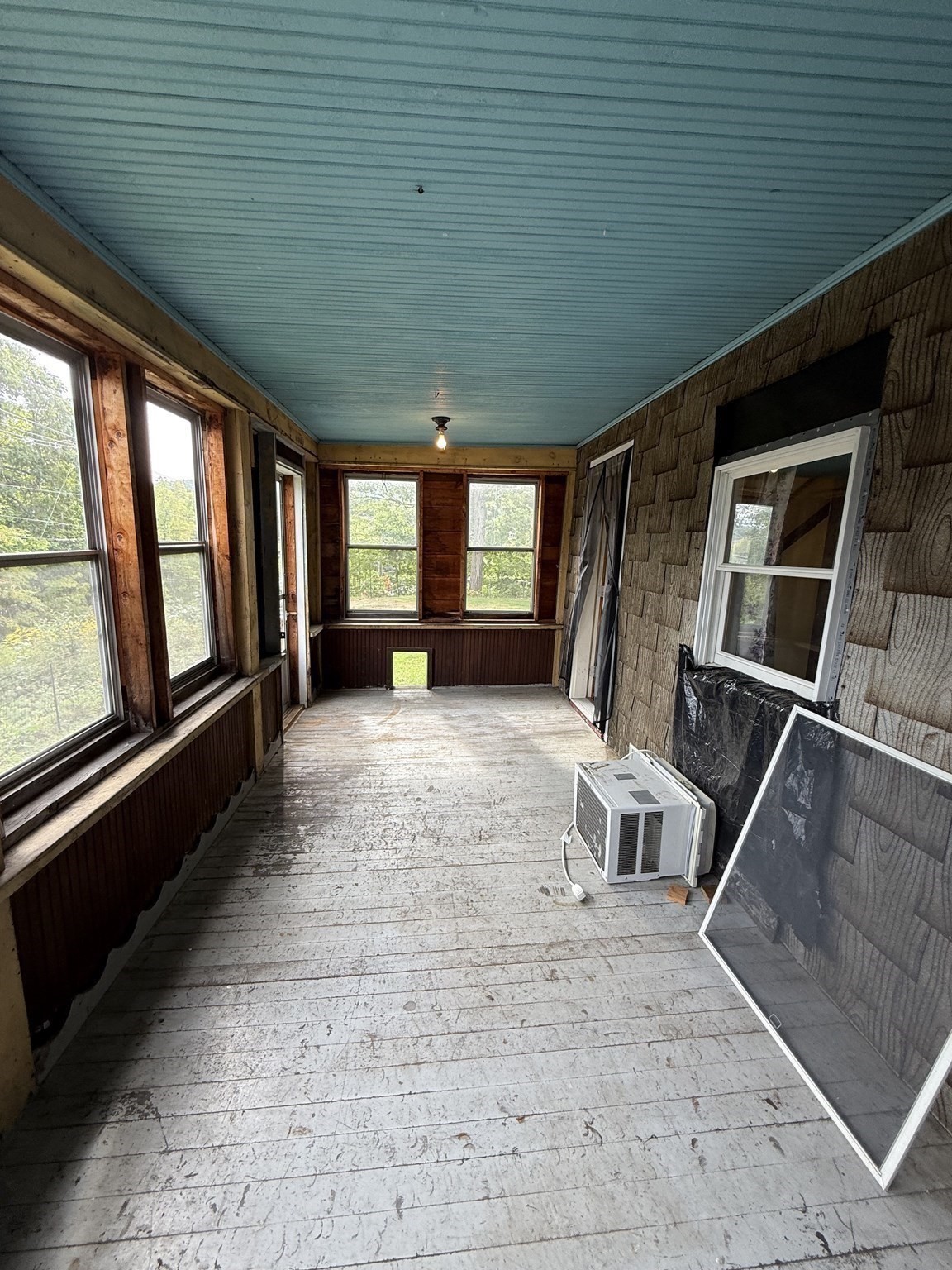 main property photo 24