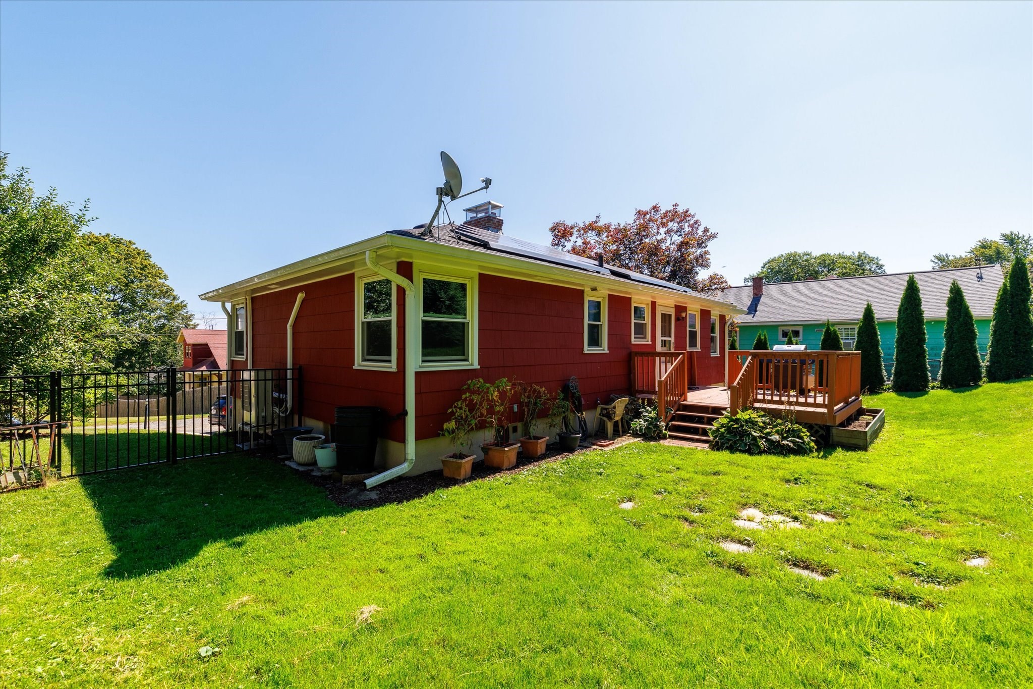 main property photo 8