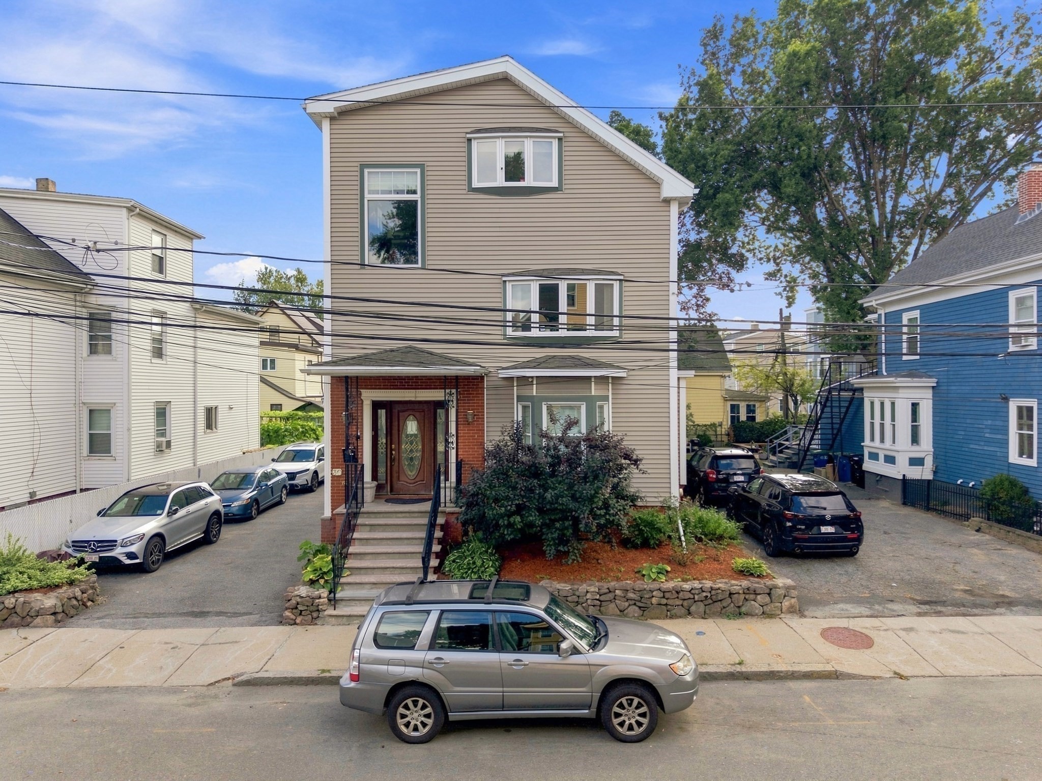 main property photo 34