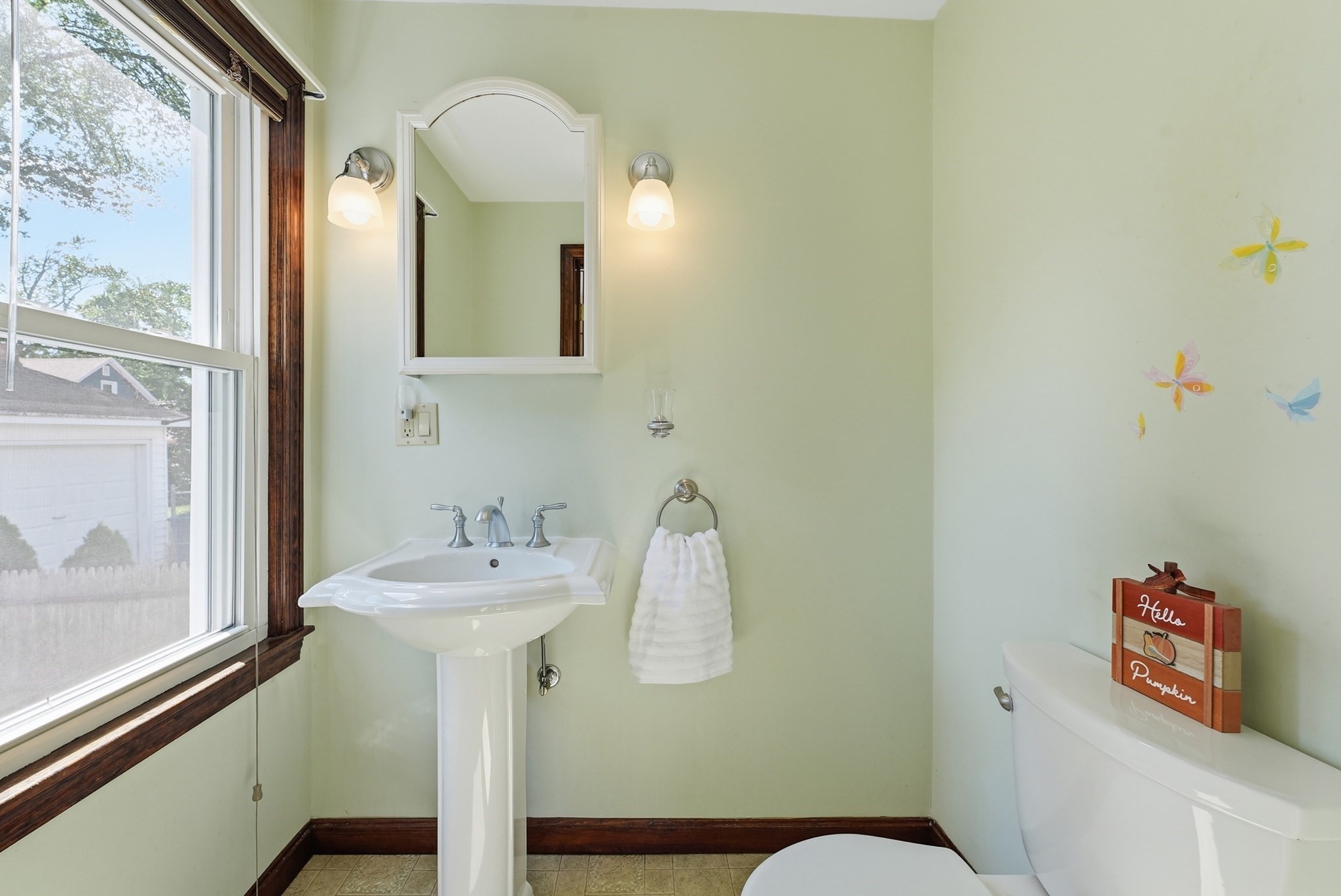 main property photo 16