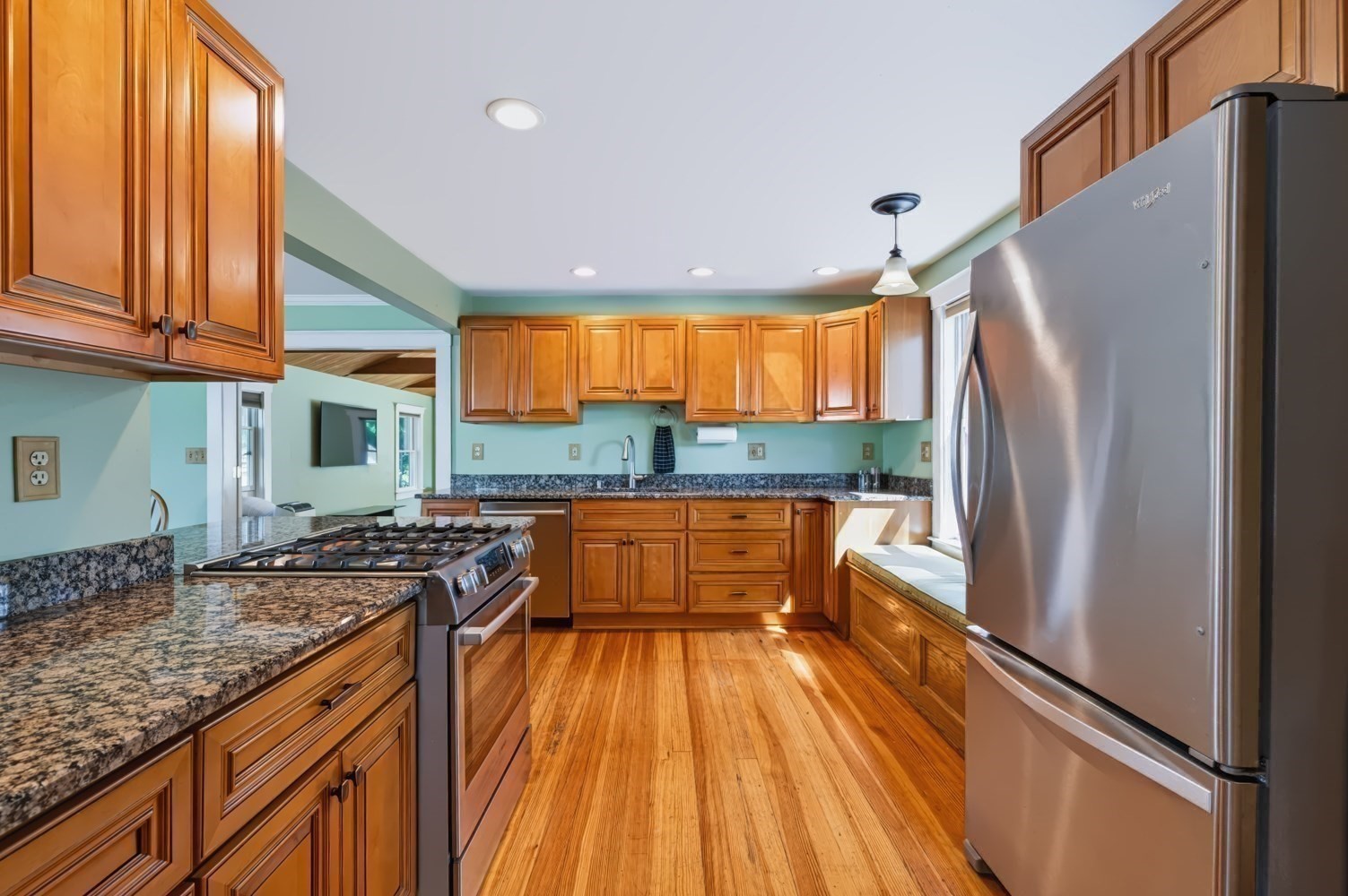 main property photo 15