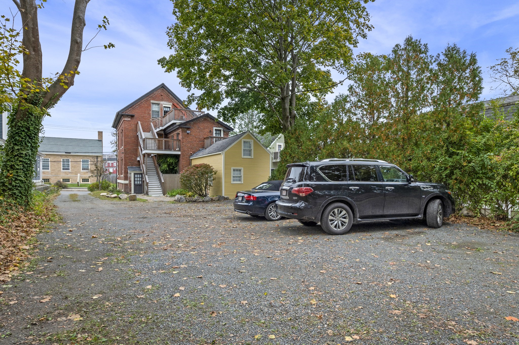 main property photo 21