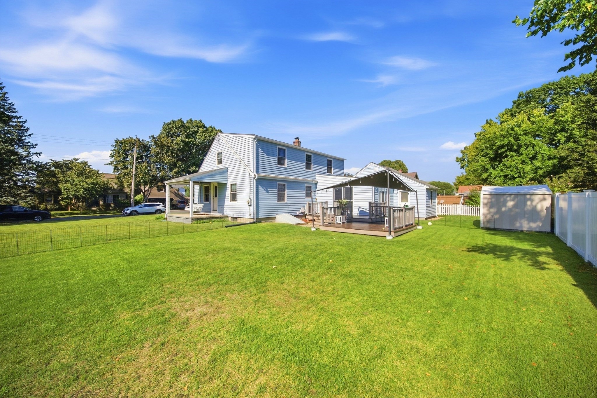 main property photo 28