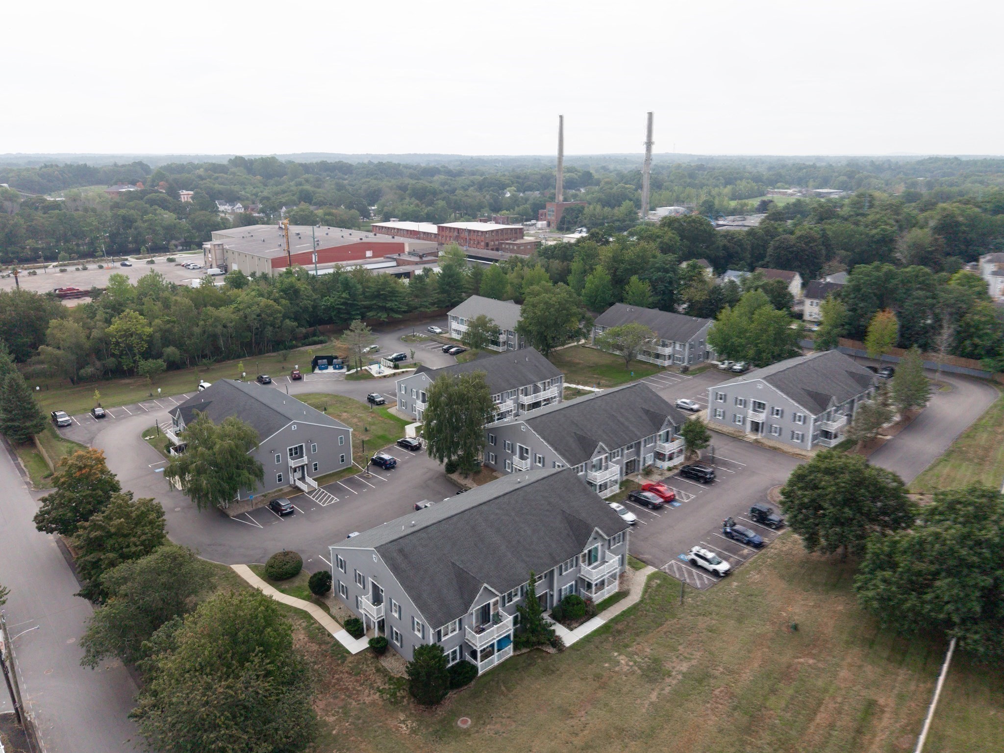 main property photo 40