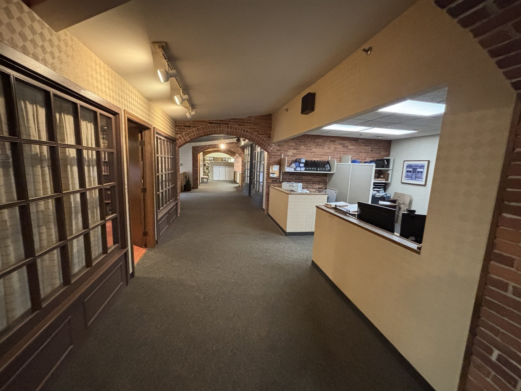 main property photo 9