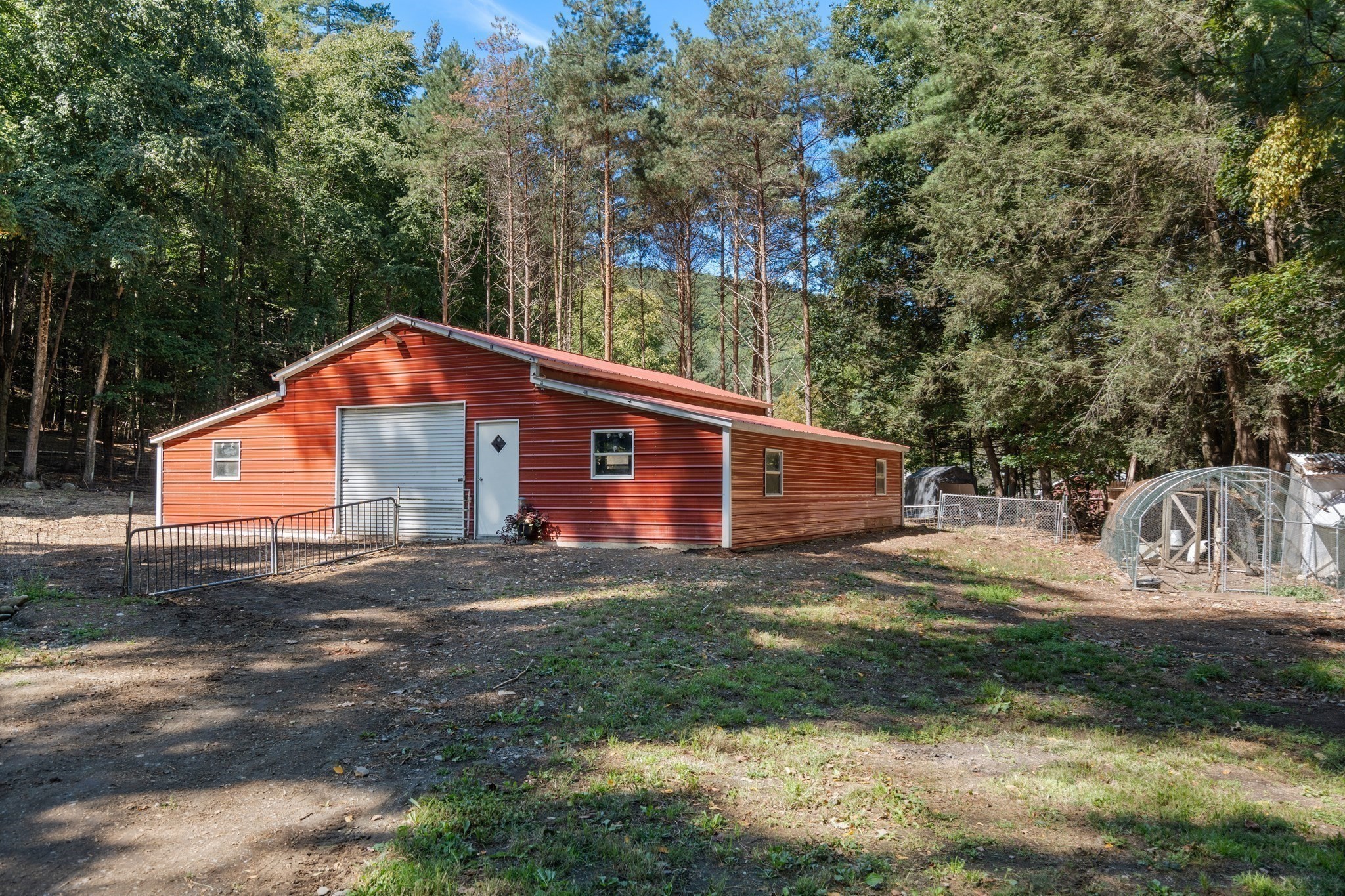 main property photo 32