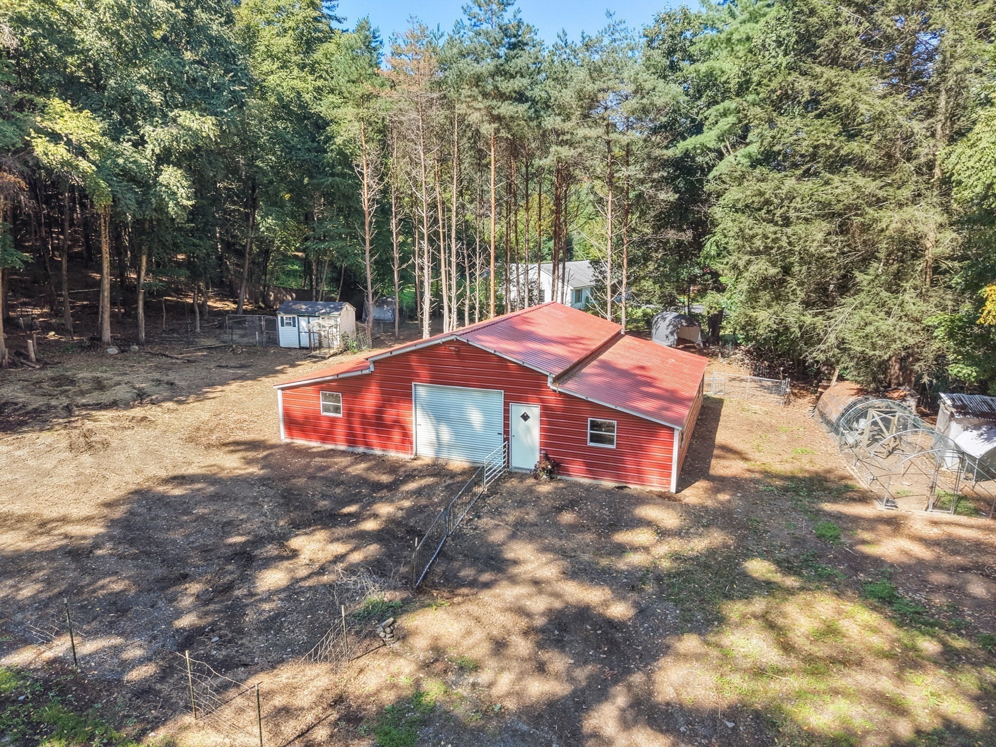 main property photo 33