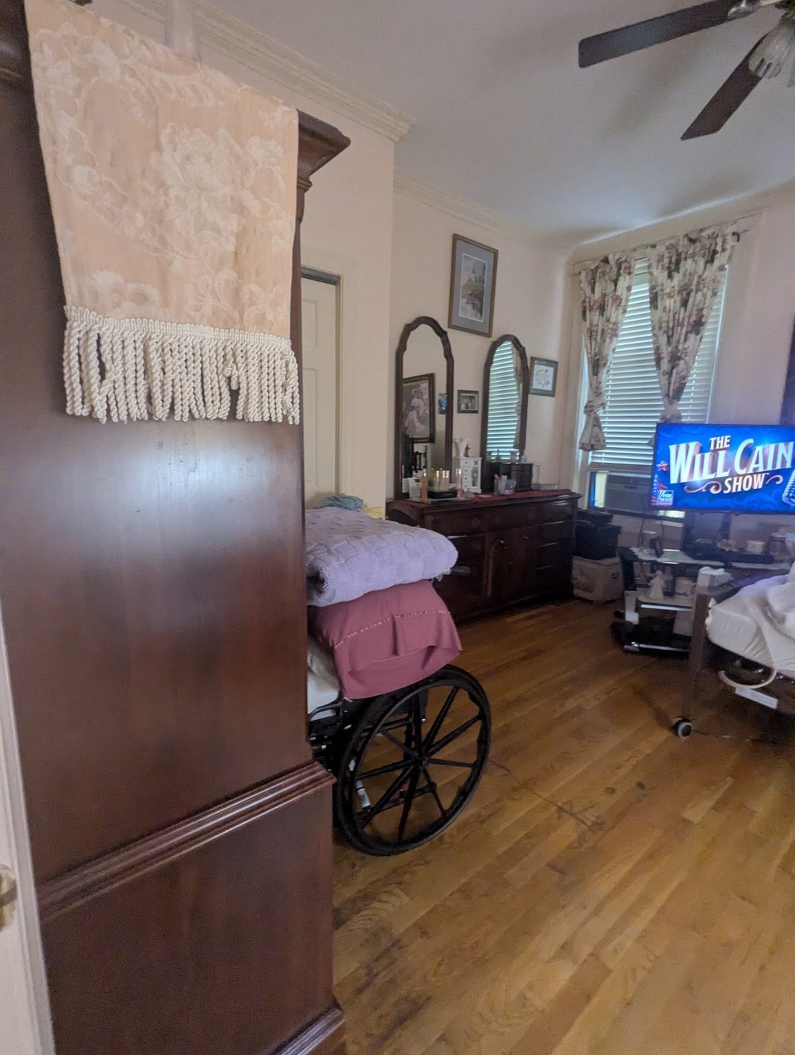 main property photo 8