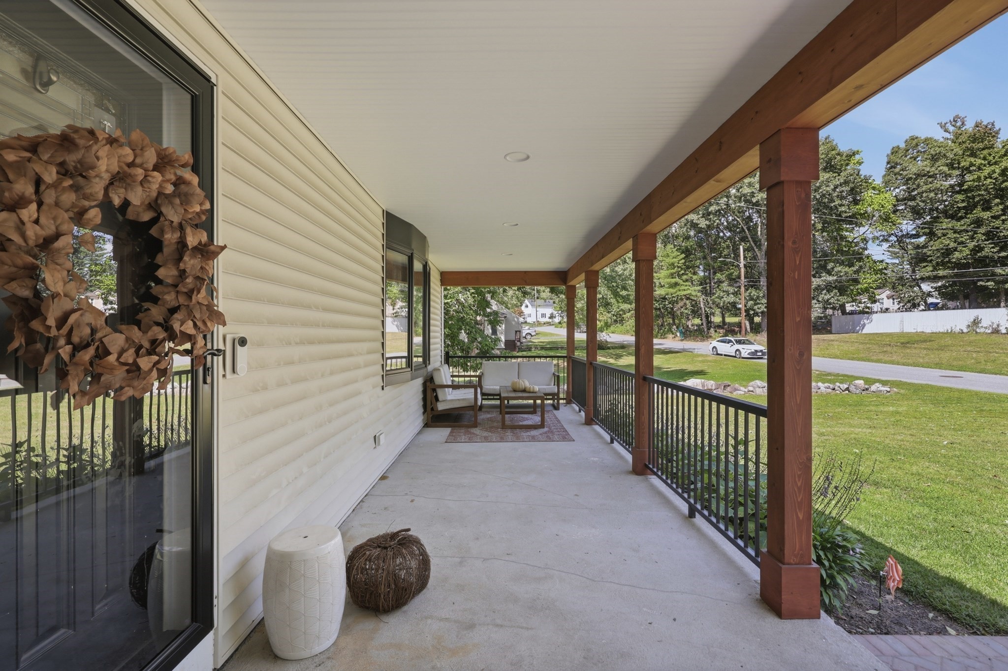 main property photo 33
