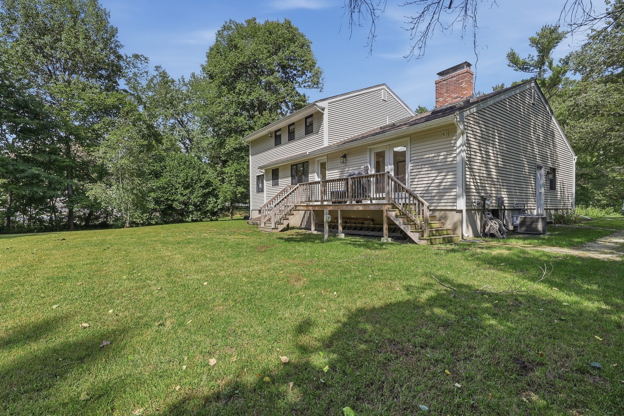main property photo 35