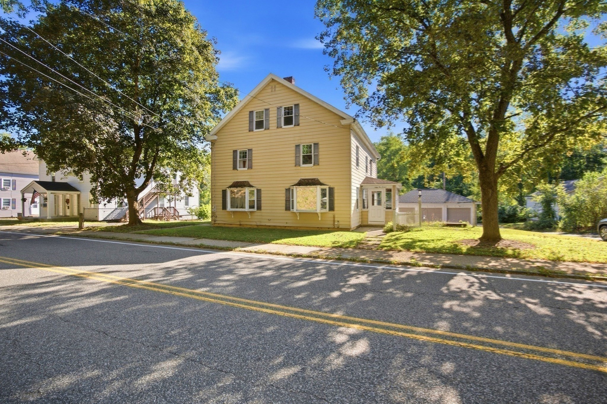 main property photo 23