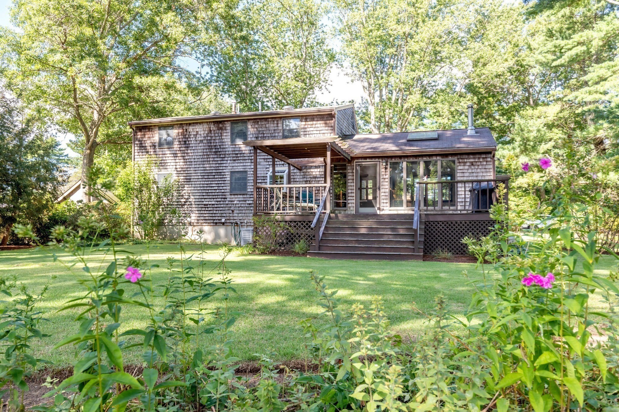 main property photo 21