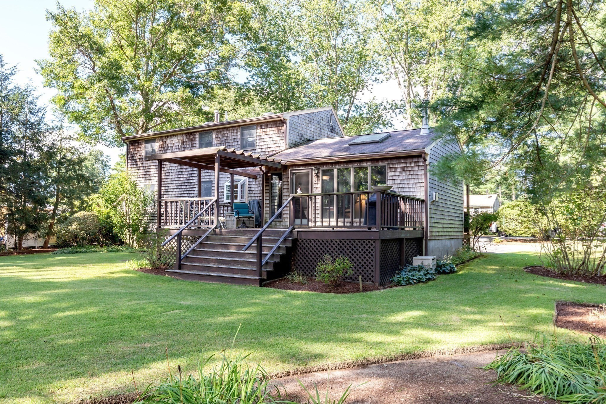main property photo 22