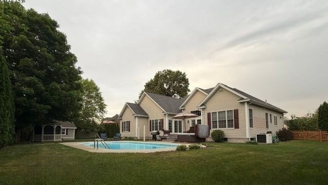 main property photo 4