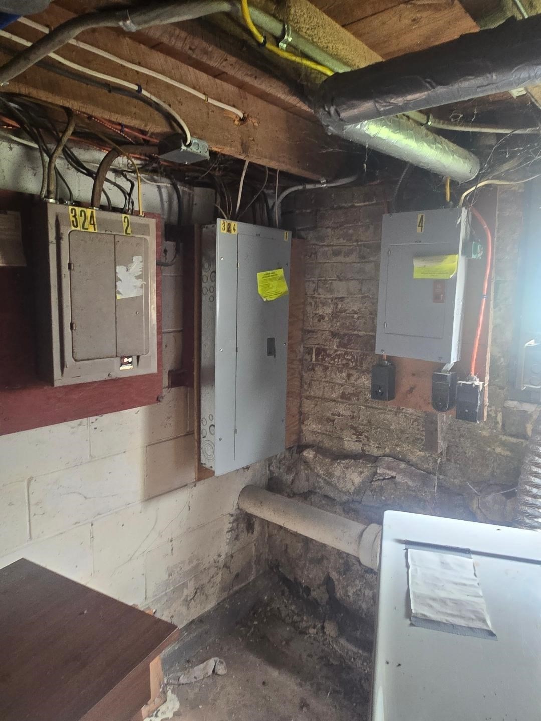 main property photo 13