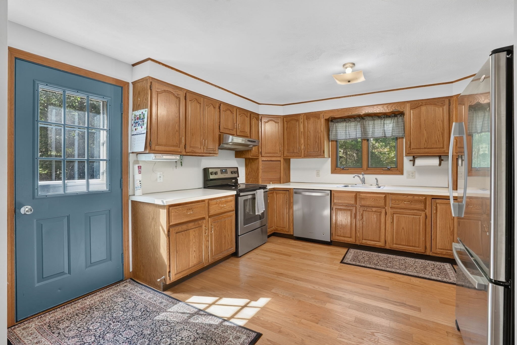 main property photo 8