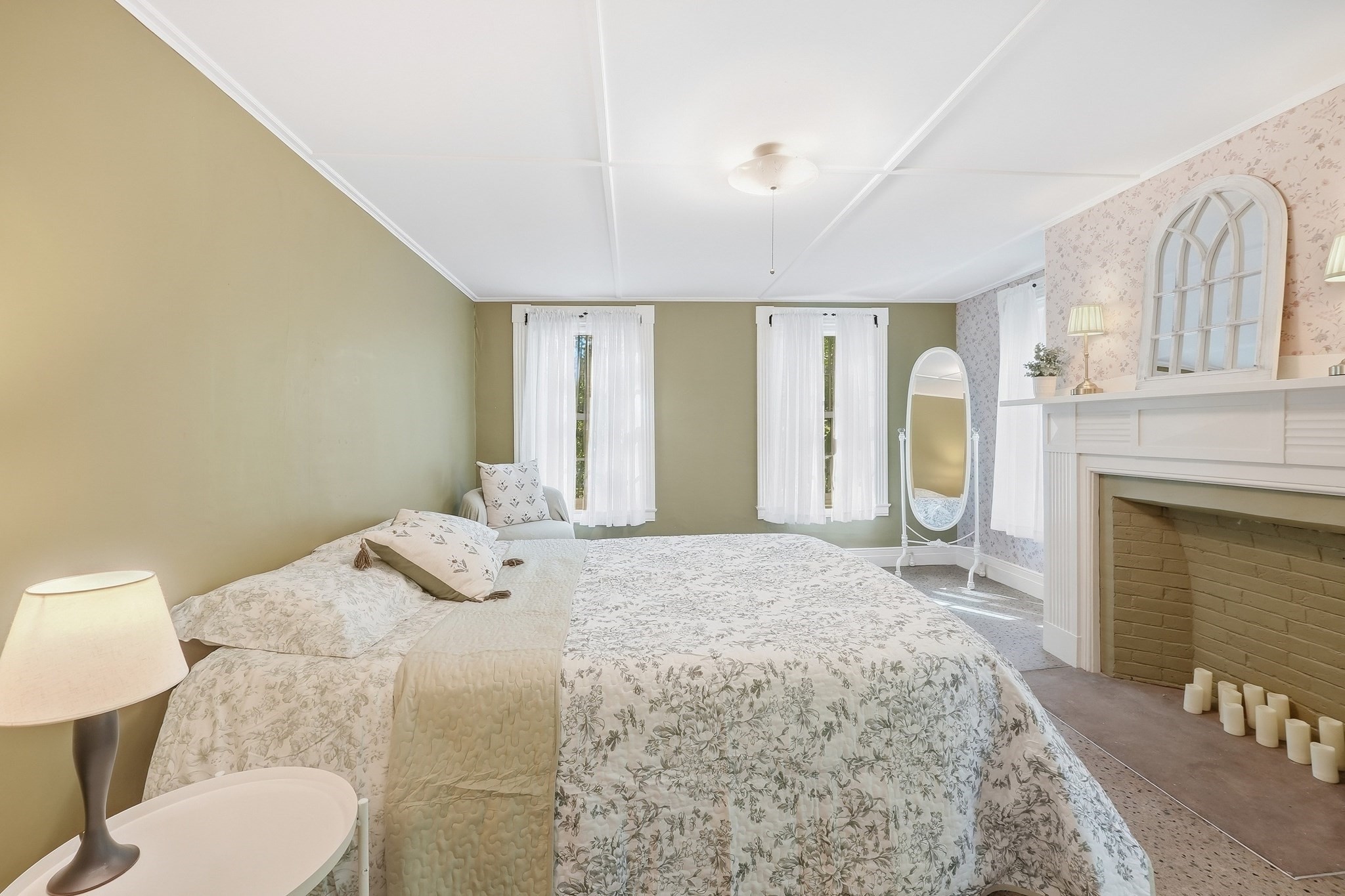 main property photo 20