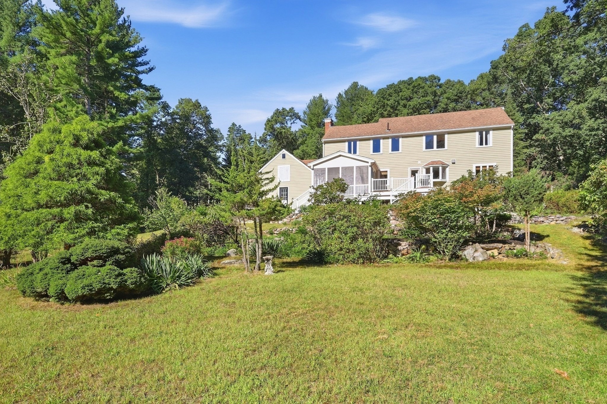 main property photo 33