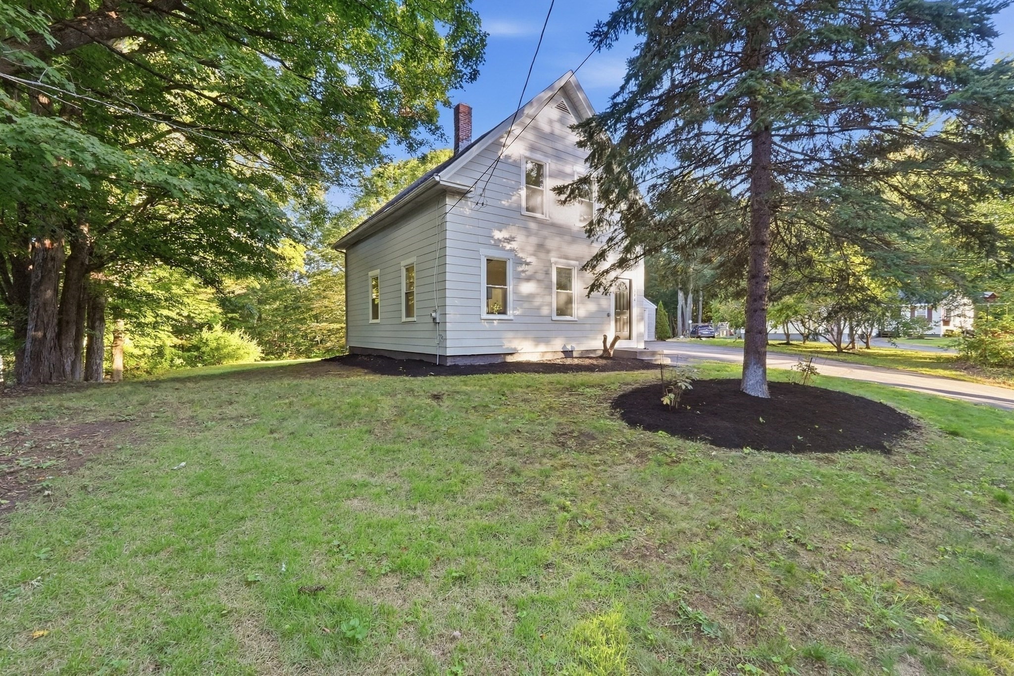 main property photo 20